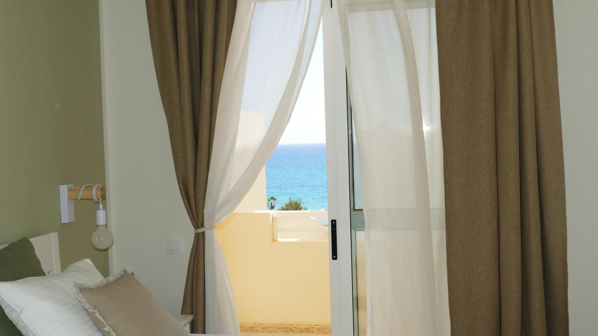 Blue Lagoon Apartment 코스타카르마 외부 사진