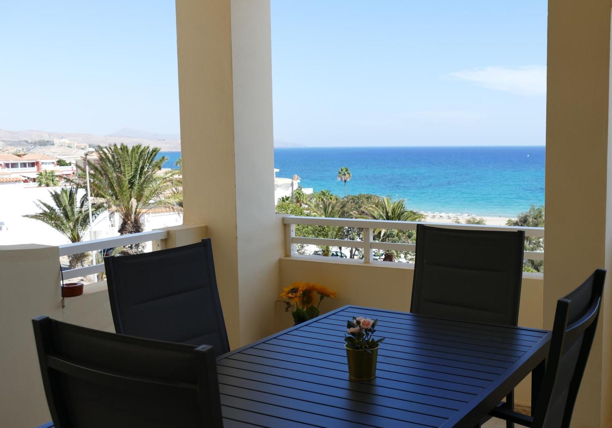 Blue Lagoon Apartment 코스타카르마 외부 사진